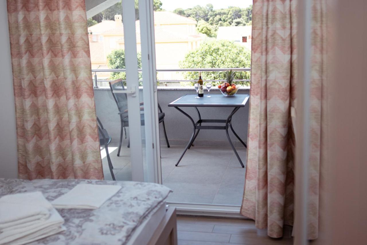 Apartmani Mijo, Biograd Na Moru Exterior foto